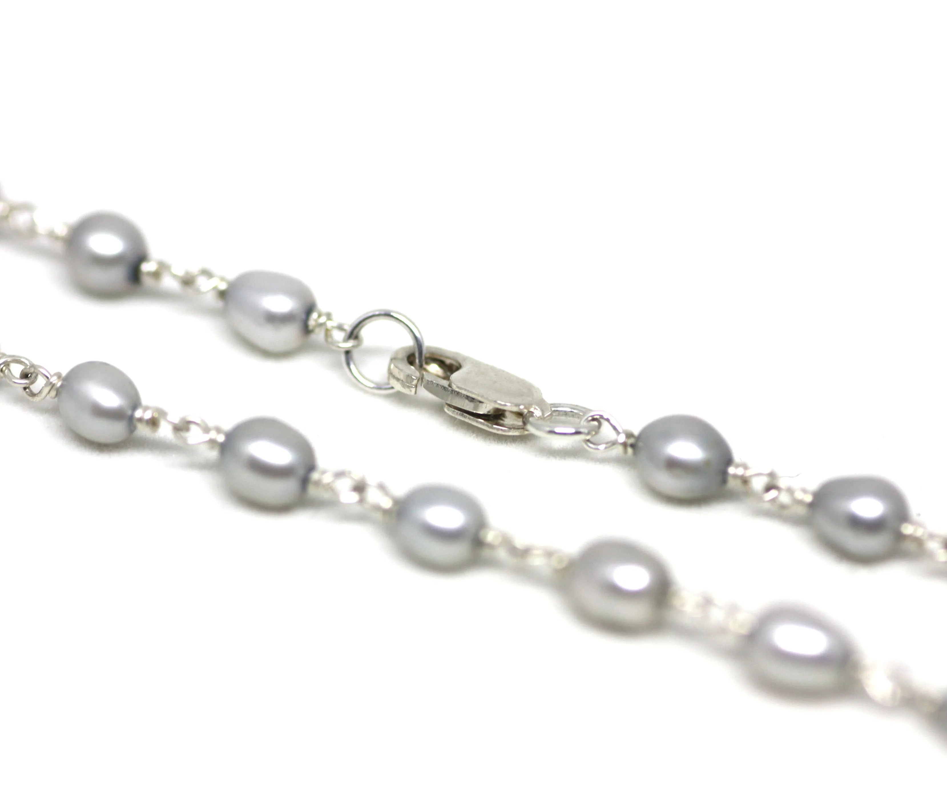 Light Grey Pearl Bracelet in Wire Wrapped Silver