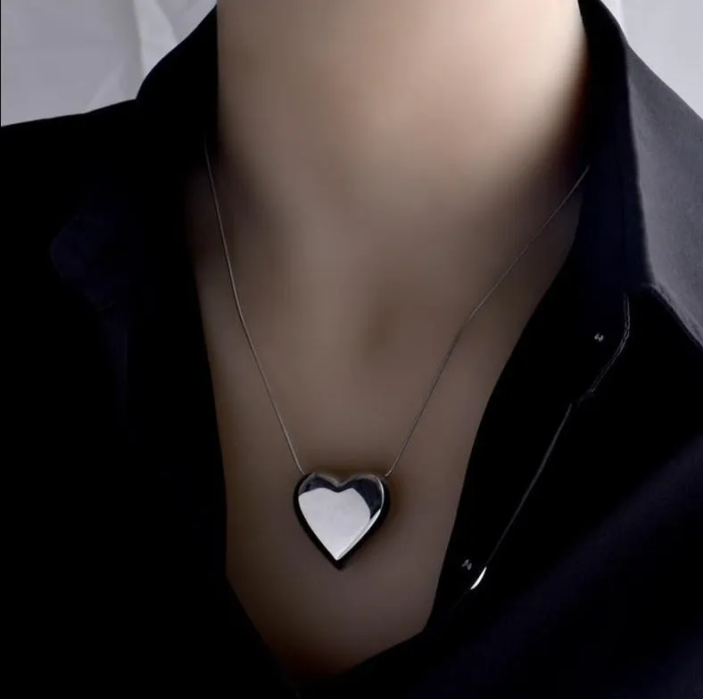 Stylemein - Heart Pendant Necklace | Heart Shape Pendant